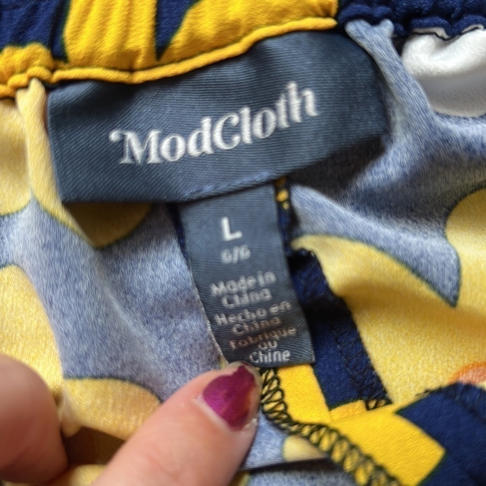 Modcloth: Navy, Yellow, Orange and White Daisy Classic Calls Back Wide-Leg Pants - Picture 10 of 13